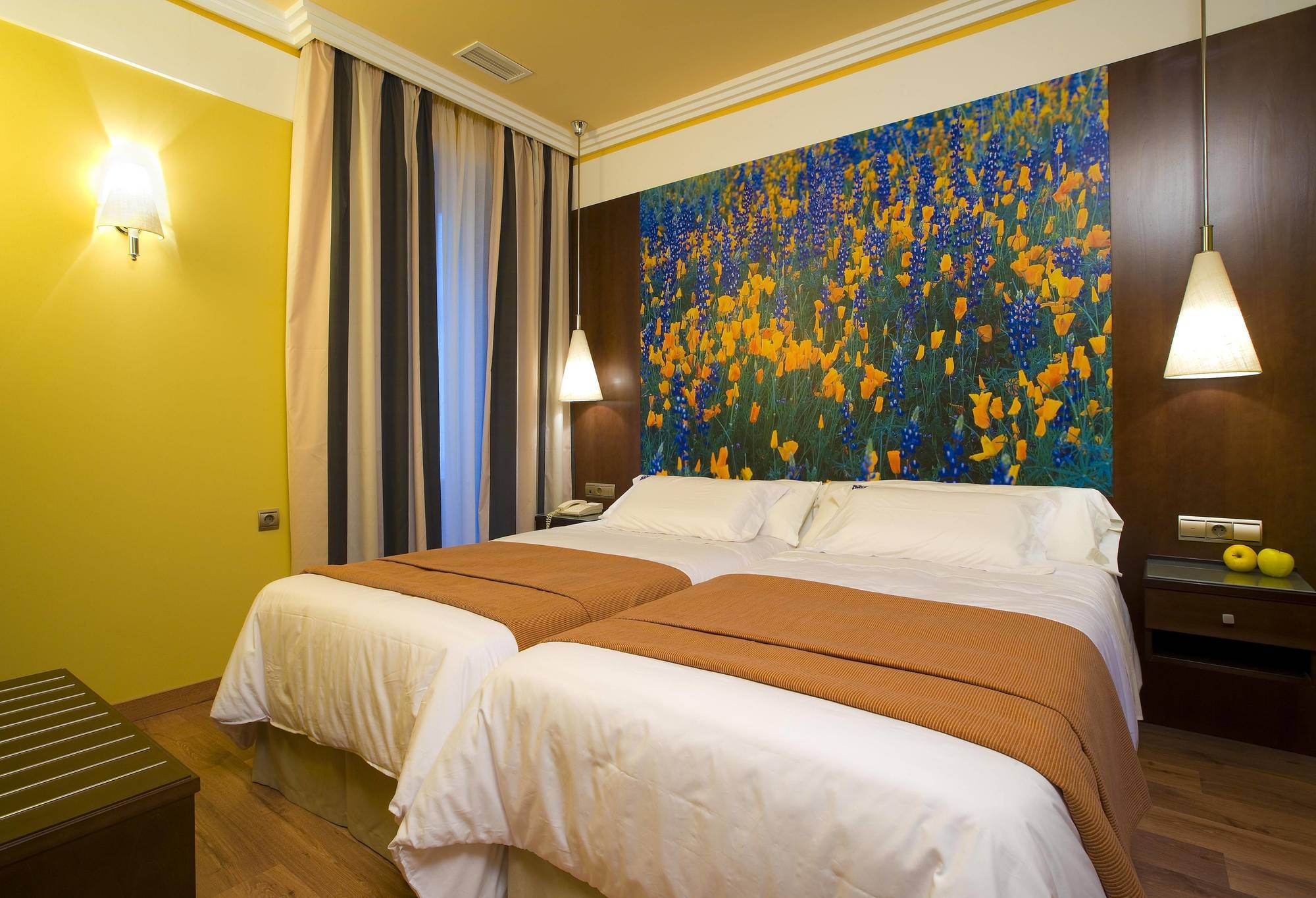 Suites Gran Via 44 Гранада Екстер'єр фото