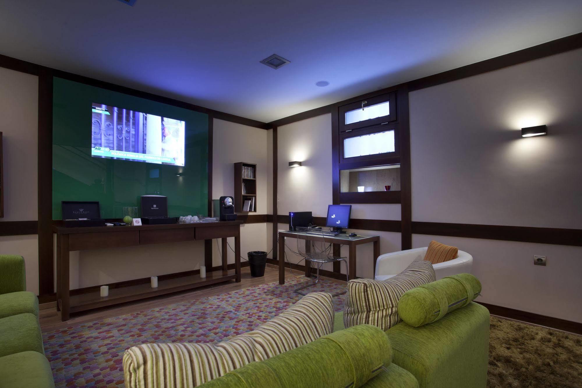 Suites Gran Via 44 Гранада Екстер'єр фото